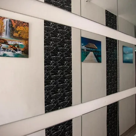 C2 Apartament *