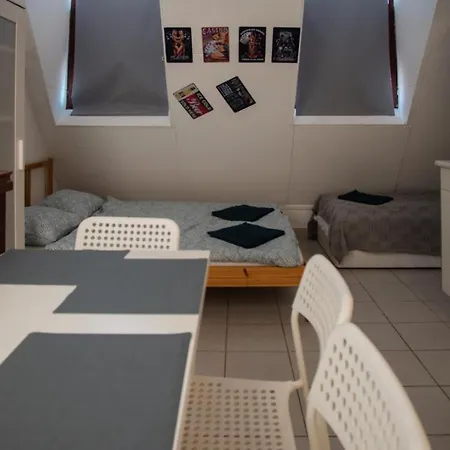 C2 Apartment